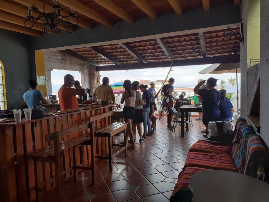 Hostal Enjoy Vallarta 19 プエルトバラータ エクステリア 写真